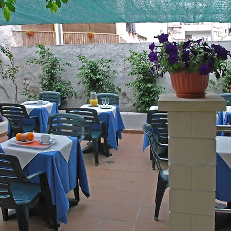 Piccadilly Otel Sitges