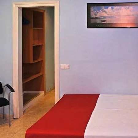 Piccadilly Hotel