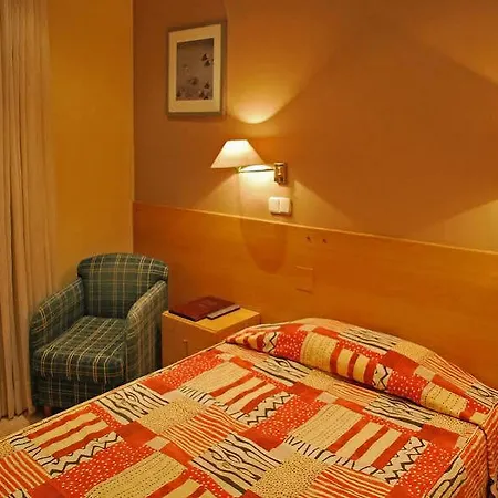 호텔 Piccadilly 3*