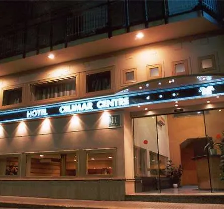 锡切斯皮卡迪利酒店 酒店