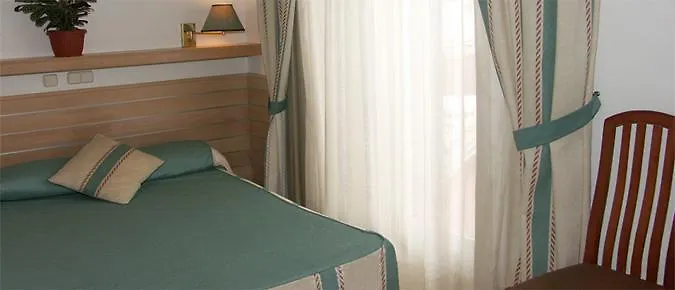 Piccadilly Готель 3*